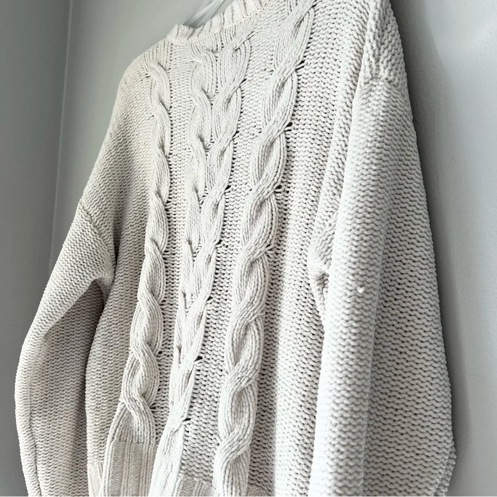 American Eagle Outfitters Cozy Cable Knit Sweater - Cream - Size M - Picture 7 of 9